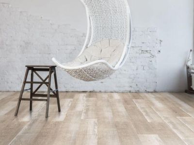 Vinylová podlaha Expona Domestic 5824 Light Saw Mill Oak