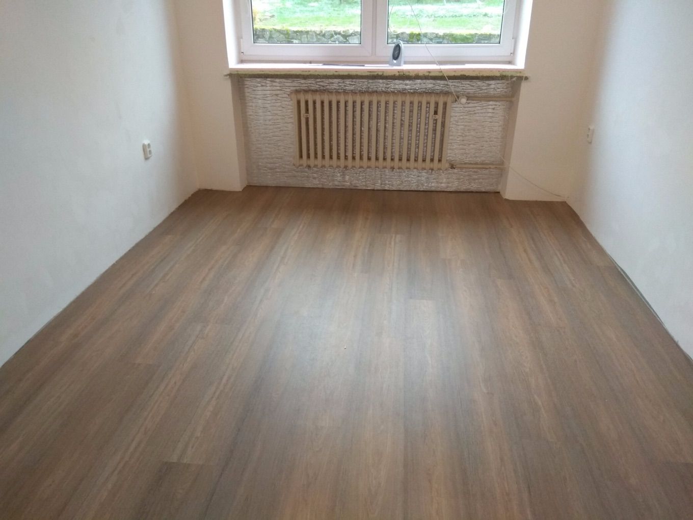 Pokládání vinylových podlah Zlín