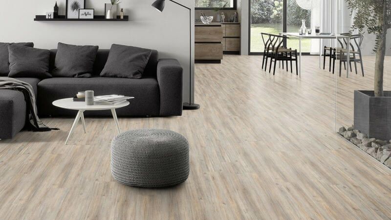 Vinylová podlaha Expona Domestic 5826 Cracked Wood