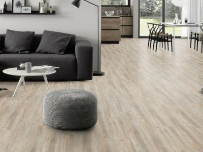 Vinylová podlaha Expona Domestic 5826 Cracked Wood